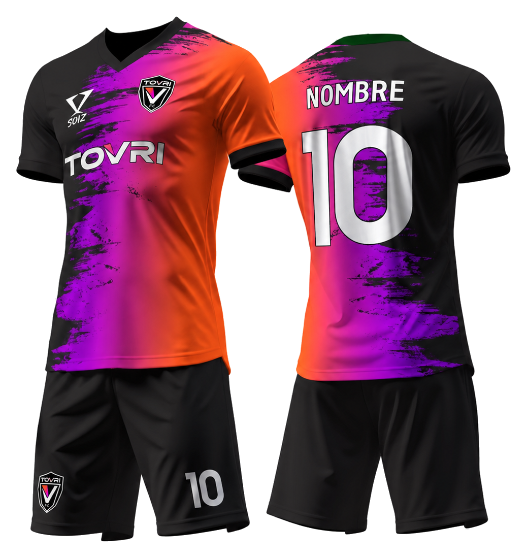 Equipación oficial de TOVRI FC, vista frontal y trasera, sobre fondo transparente
